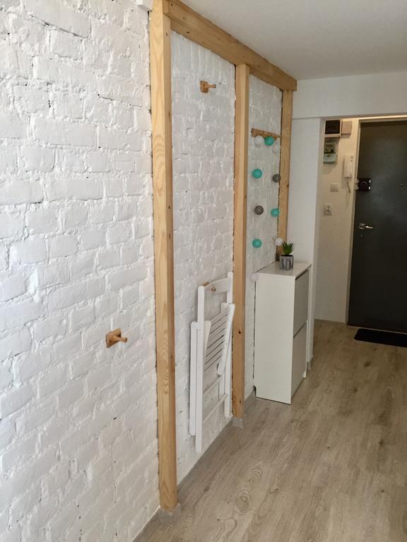 Apartament Zelazna วอร์ซอ ภายนอก รูปภาพ