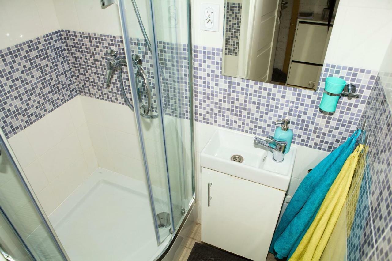 Apartament Zelazna วอร์ซอ ภายนอก รูปภาพ
